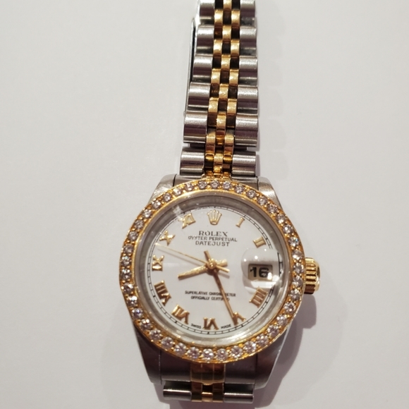 Ladies 2 tone Date just  Rolex with diamond  bezel - Picture 3 of 3